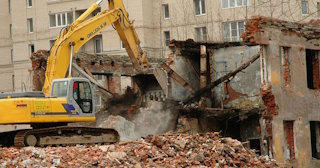 Демонтаж фасада в Боровичах: цены за м2 от 364 рублей | Сварной-Брв